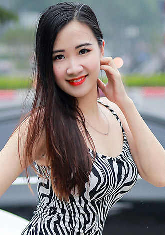 Gorgeous profiles only: beautiful Thai member THI DIEU LINH from Ninh Binh