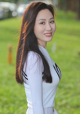 Gorgeous member profiles: Asian member profile Lian from Guangzhou