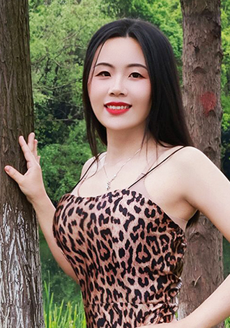 Hundreds of gorgeous pictures: gorgeous Asian dating partner Qin(Anna) from Shanghai