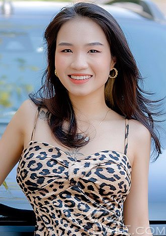 Gorgeous member profiles: Thi Lan from Nam Dinh, Asian member